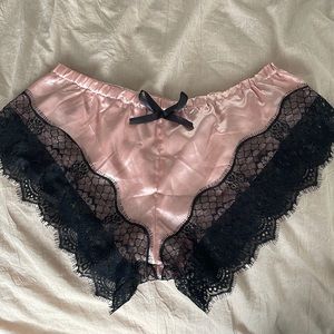 Lacy pajama shorts
